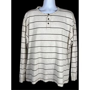 Wrangler Jeans Co Vintage XL Men's Long Sleeve Henley Shirt.